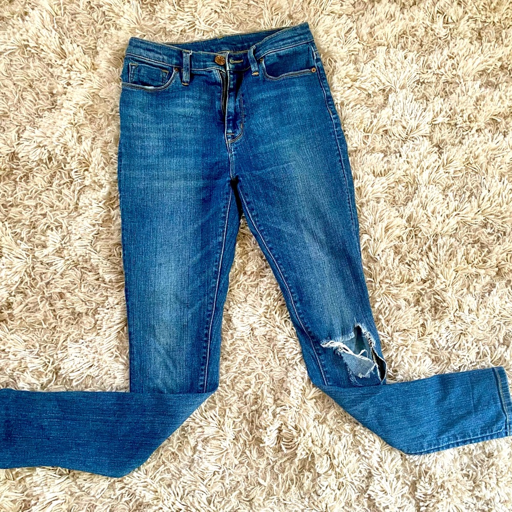 BDG distressed twig high rise